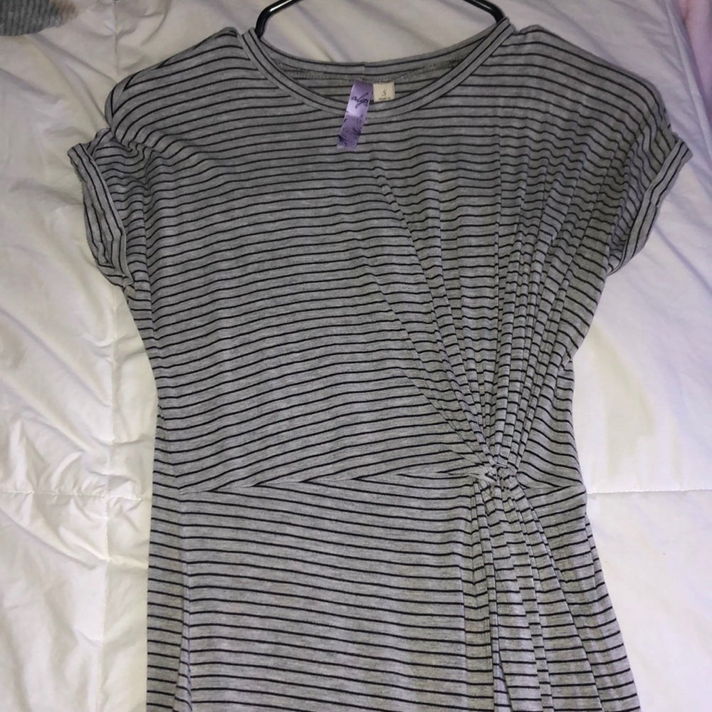 Francesca’s t shirt dress with knot